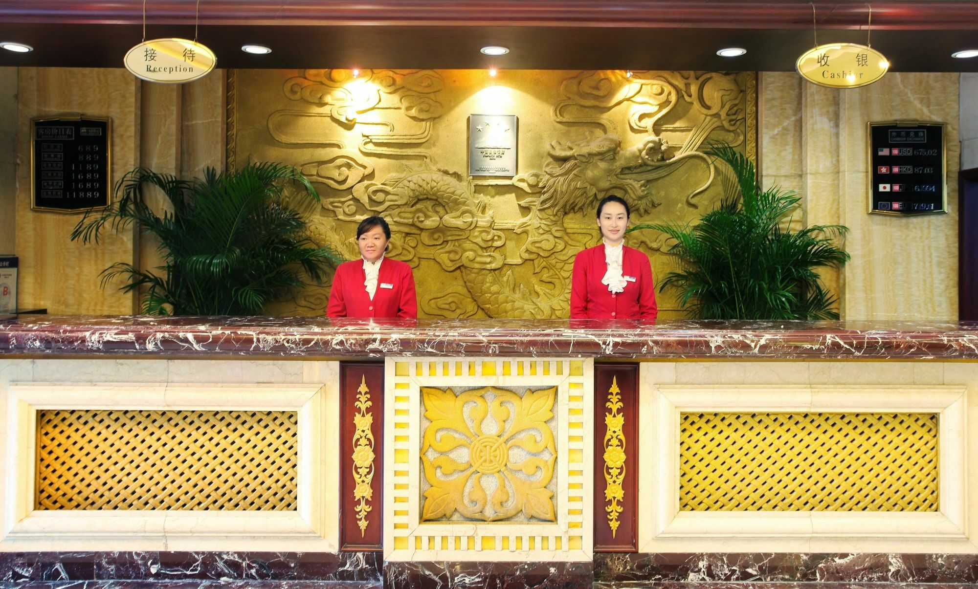 Dalian New Garden Hotel Exteriör bild